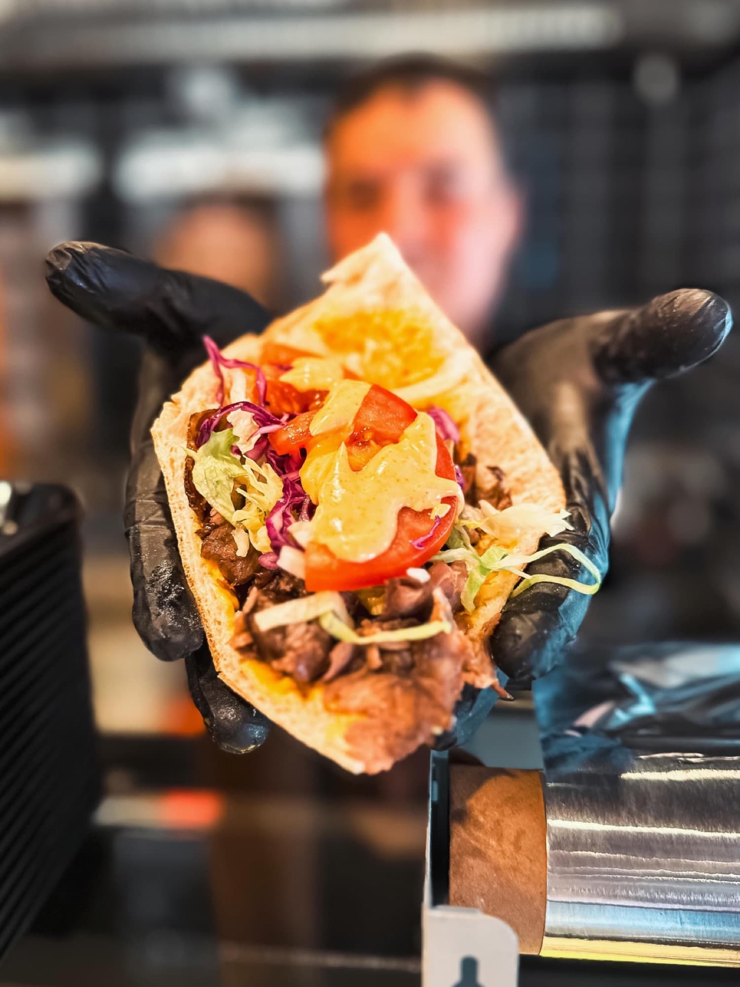Döner geht über den Tresen